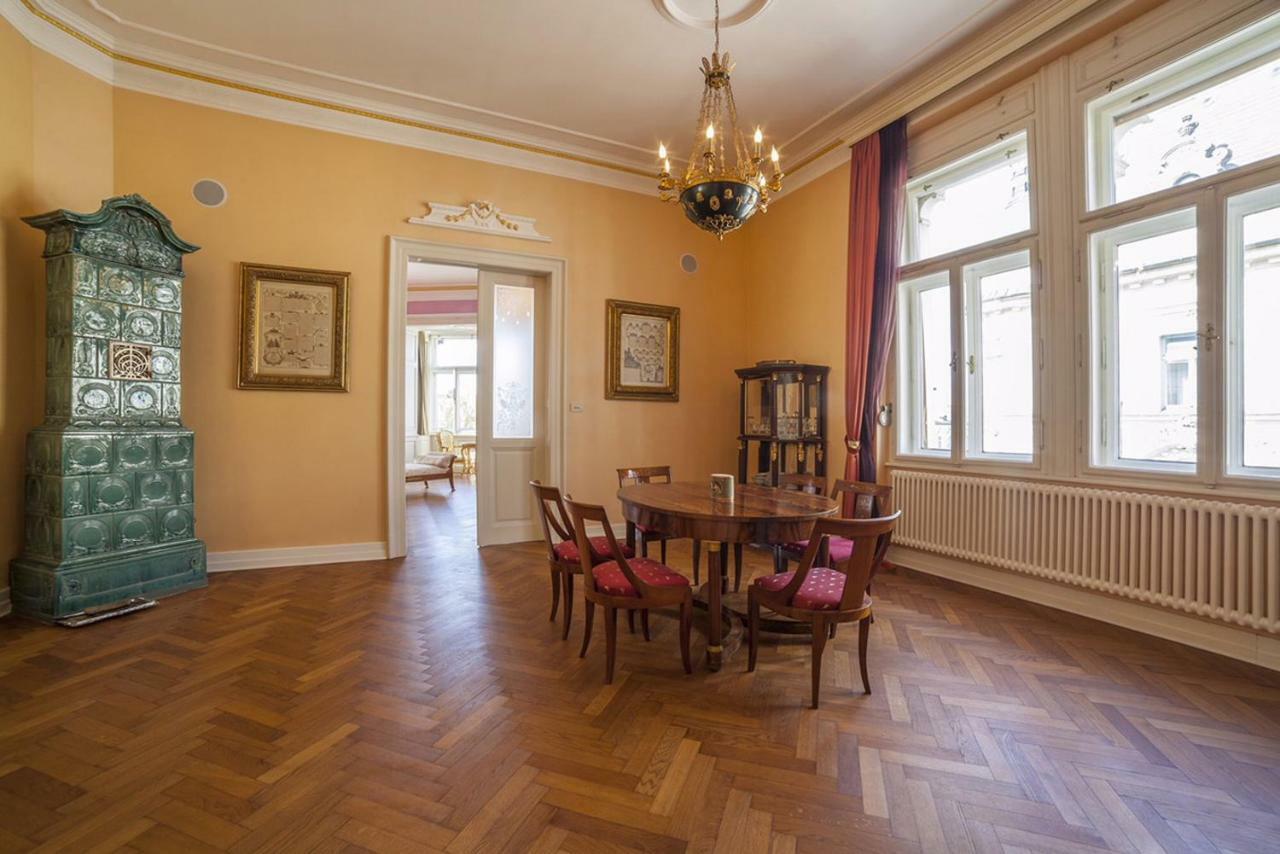 Filip’s Palace Luxurious Apartment Ljubljana Exterior foto