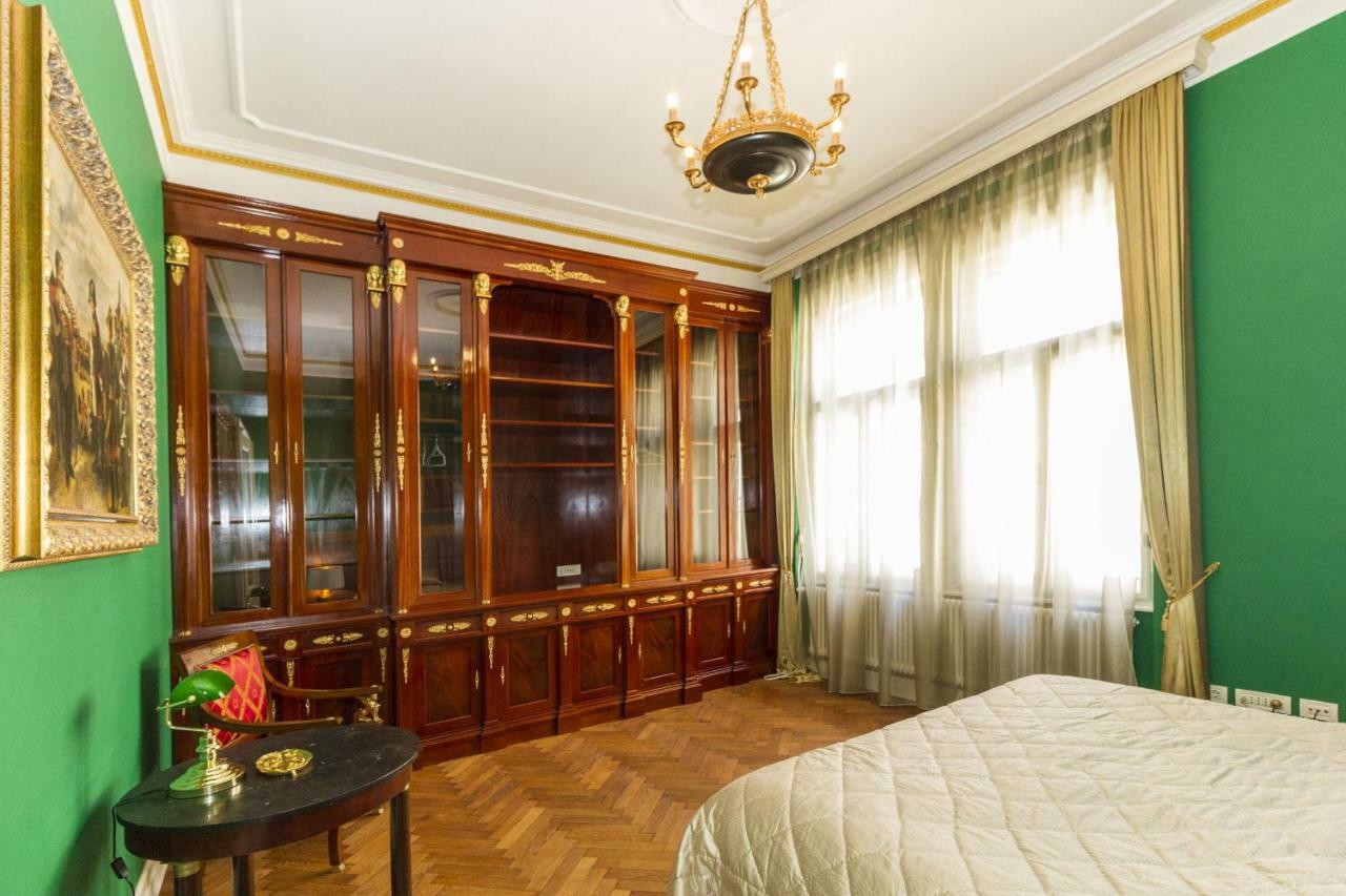 Filip’s Palace Luxurious Apartment Ljubljana Exterior foto