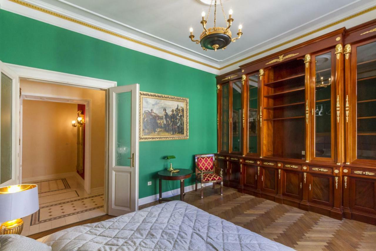 Filip’s Palace Luxurious Apartment Ljubljana Exterior foto